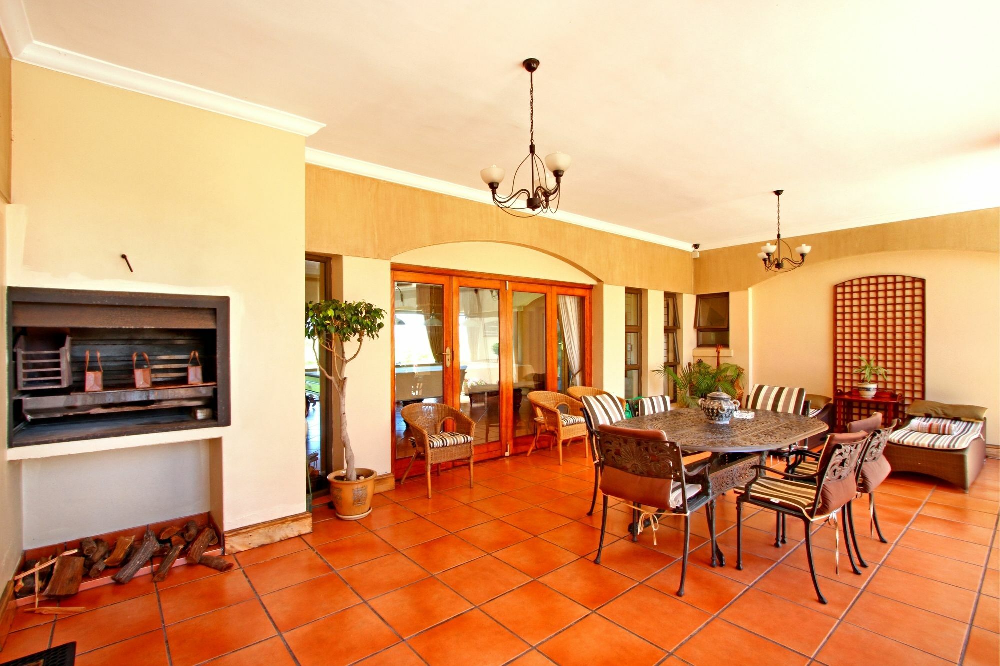 Casa Mia Guesthouse Table View Exterior foto